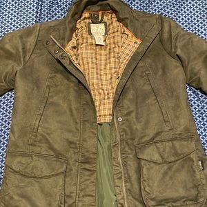 COPY - I am selling this Beretta jacket that I received years ago and have neve…